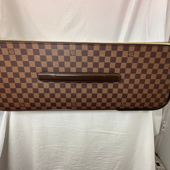 Louis Vuitton Pegase 65 Damier VINTAGE Suitcase Circa 2011 - Picture 7 of 16